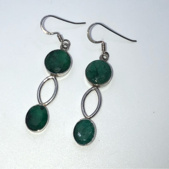STERLING & Emerald Infinity Twist Design Hook Earring 2” / Vintage - Picture 4 of 6
